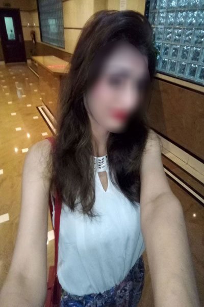 escort in Pari Chowk